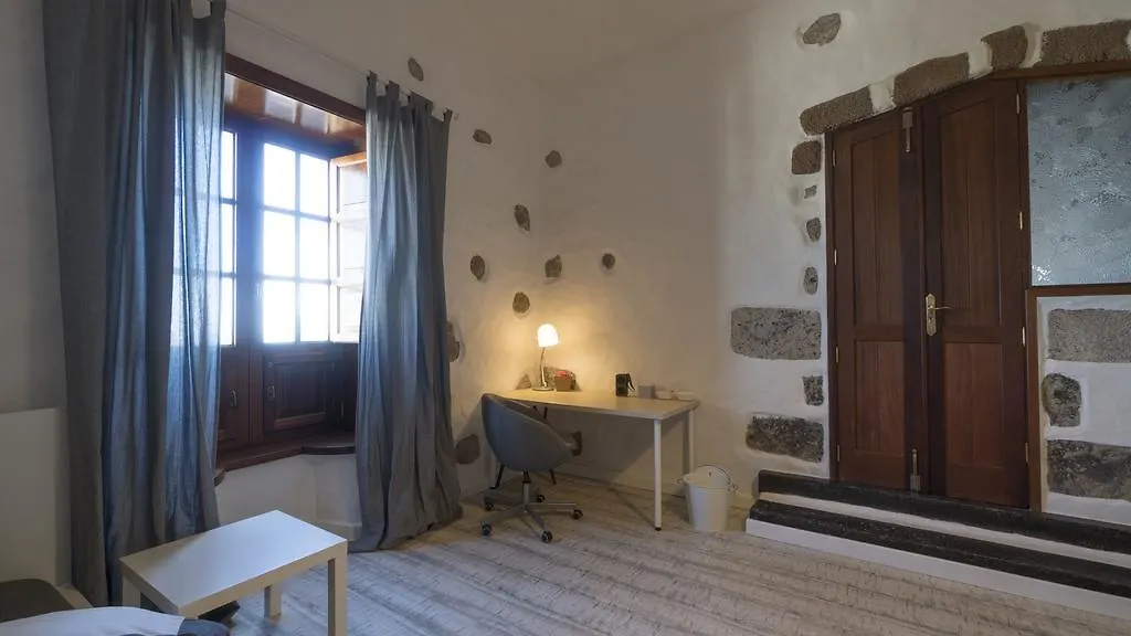 Villa With Amazing Views, Jacuzzi And Private Pool San Bartolome  0*, San Bartolome (Las Palmas)